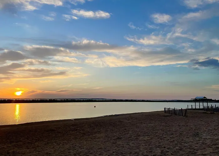 Pleasant 3bed Mobilhome Siblu Bonne Anse La Palmyre Hébergement de vacances Les Mathes